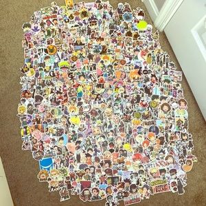 30 sticker mystery pack !